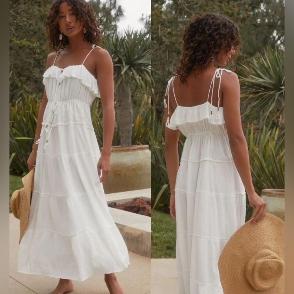 Anthropologie Tiered A-Line
Maxi Dress Size Small in Ivory
White